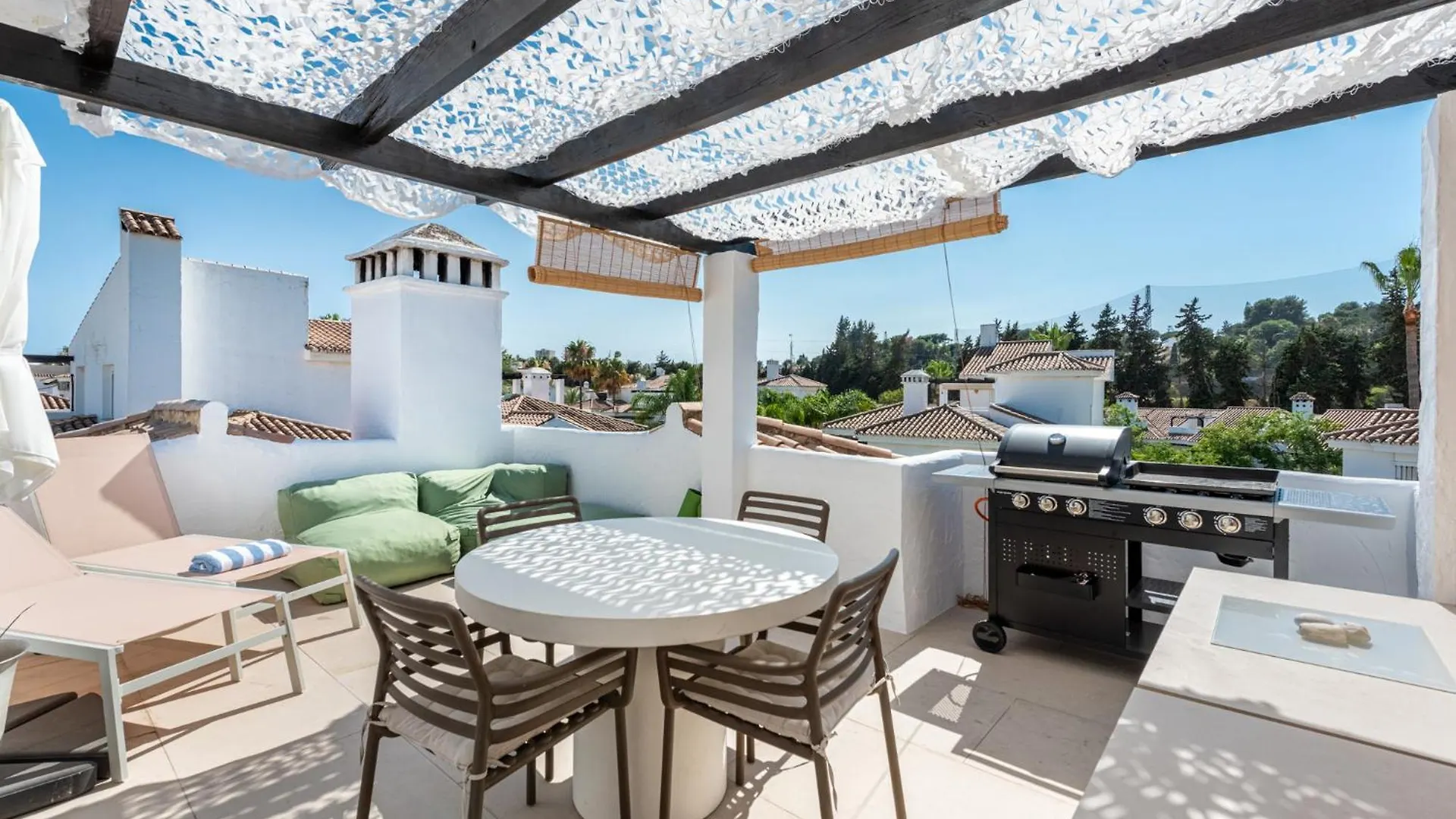 Apartment Los Naranjos Modern 2 Bedroom Penthouse With Views Marbella Spain